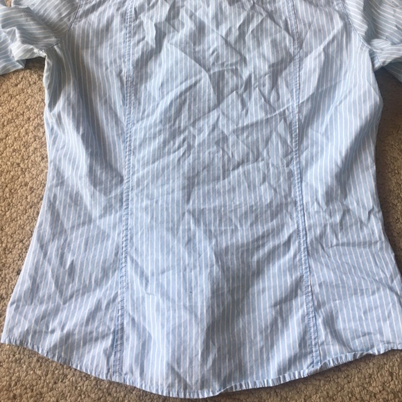 Abercrombie & Fitch blue striped button up collar - Picture 6 of 6